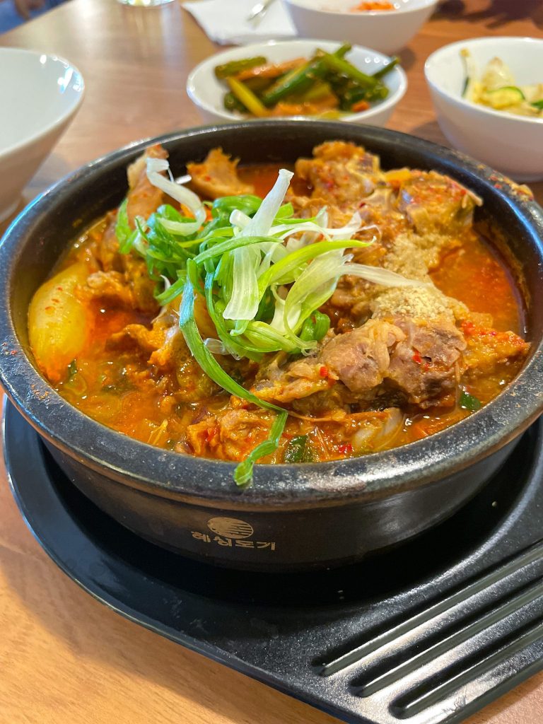 Kim & Choi’s Hansik Korean Cuisine Winnipeg - Pork bone soup
